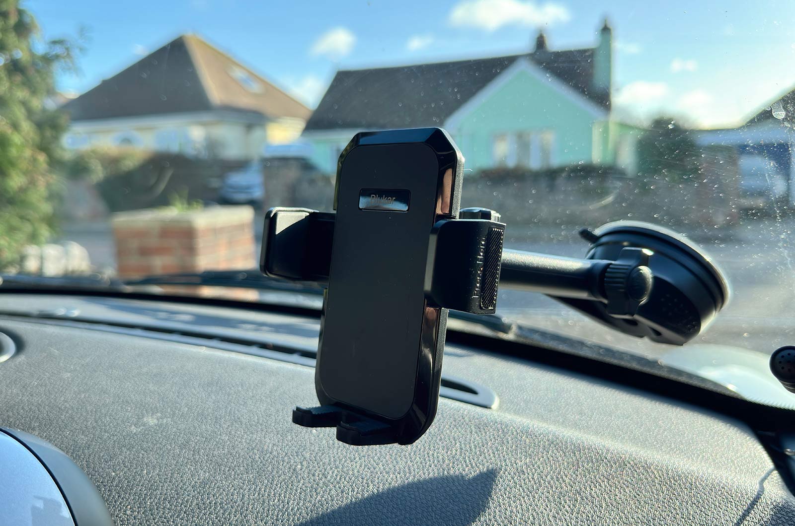 Blukar mobile phone holder