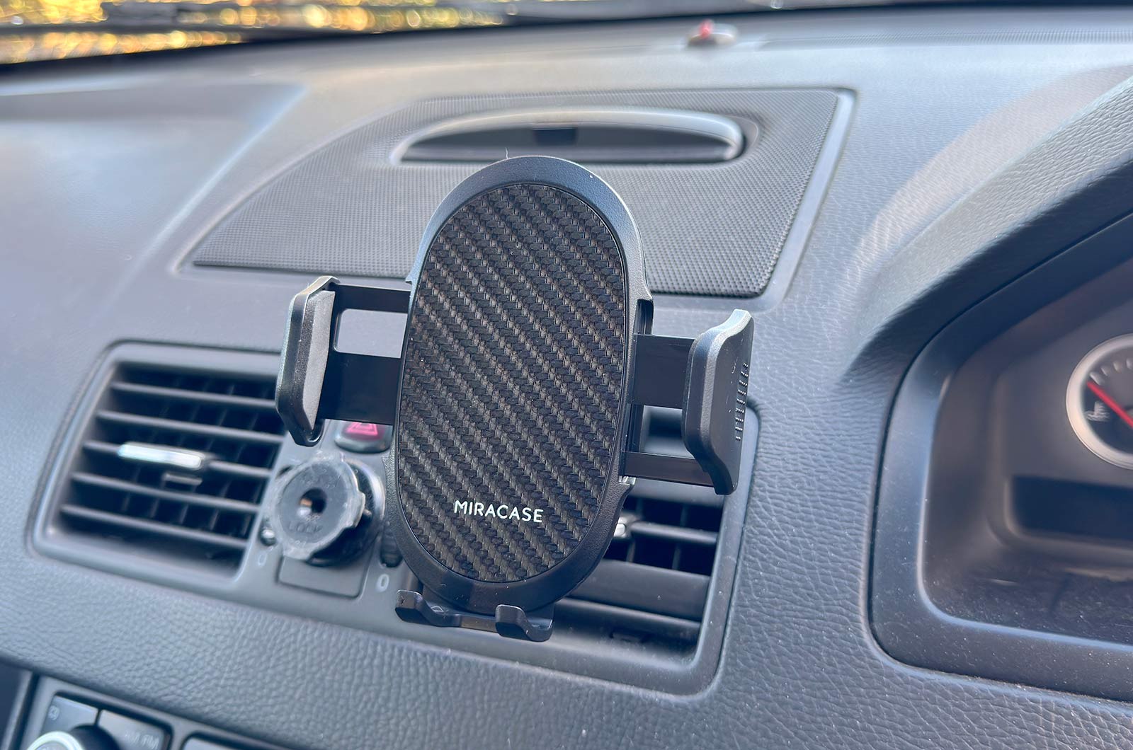 Miracase vent-mount holder