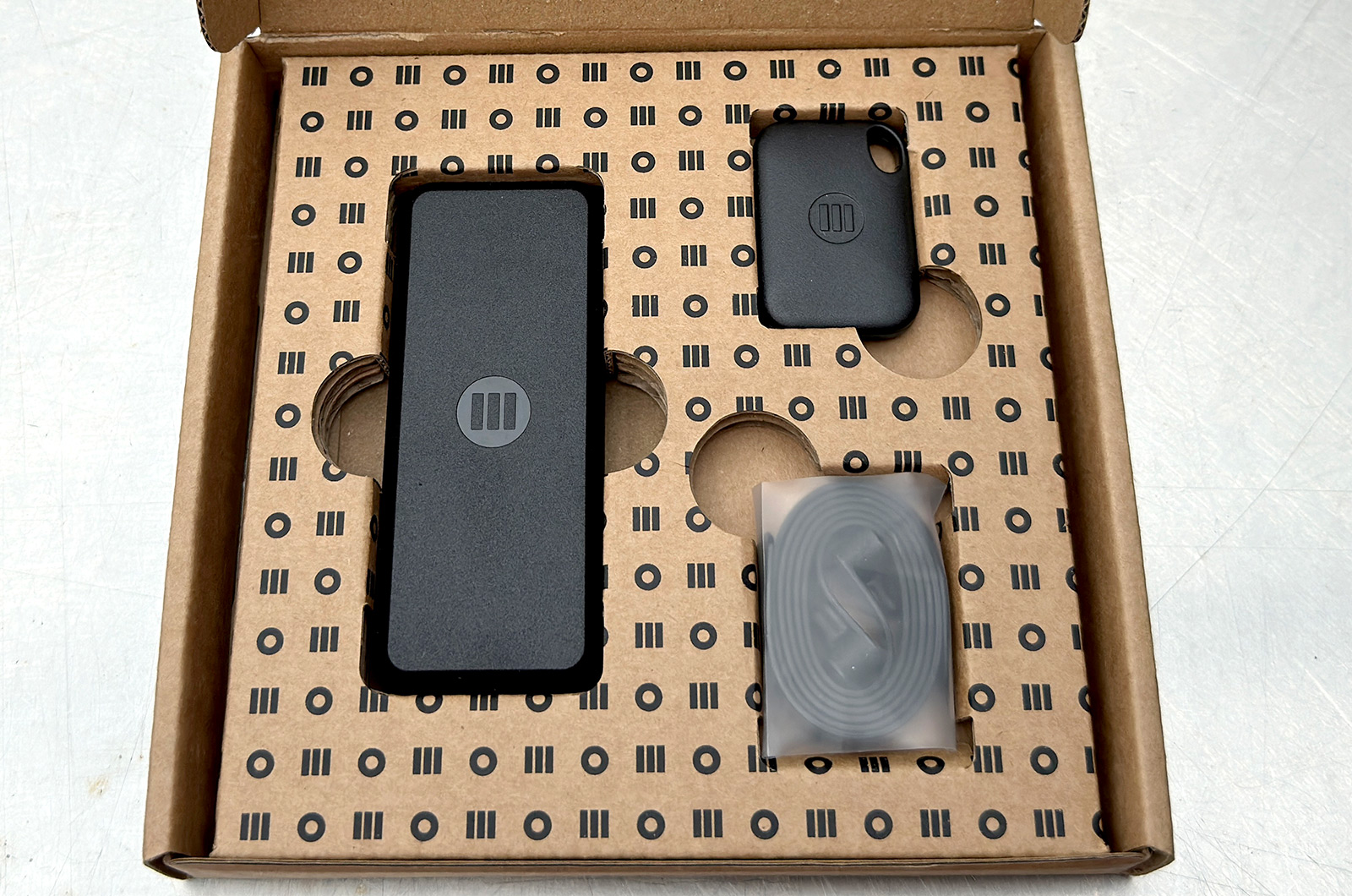 Best car GPS trackers - Monimoto 9