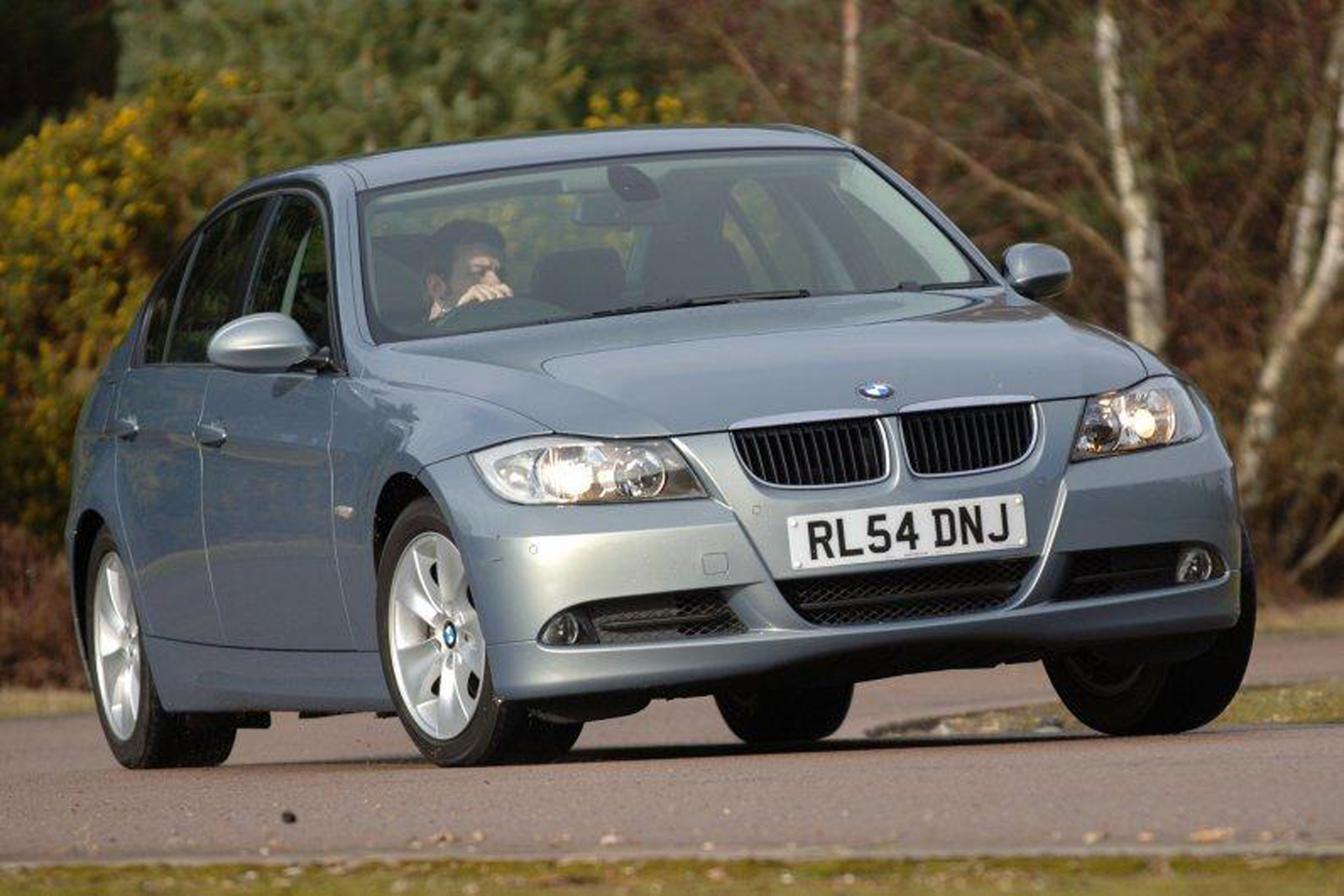 BMW 3 Series front cornering 2006