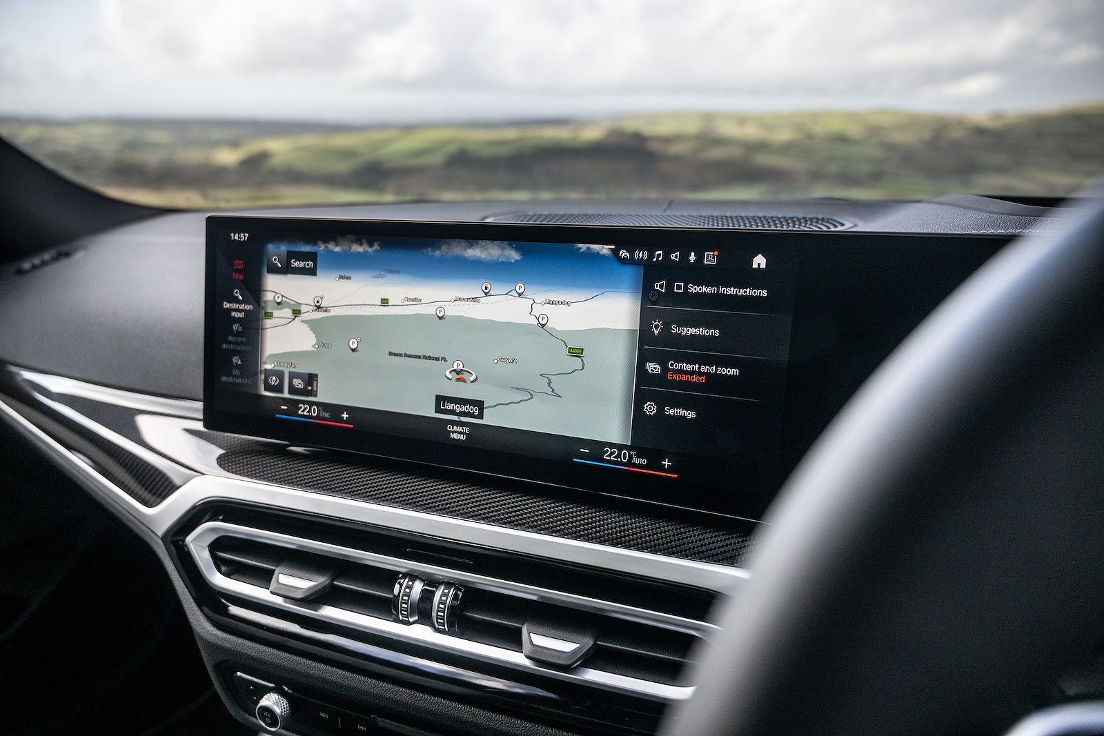 BMW 3 Series interior infotainment