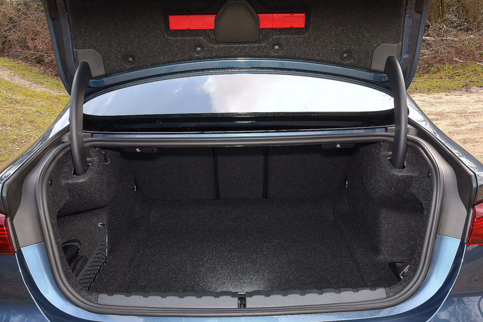 BMW 4 Series boot