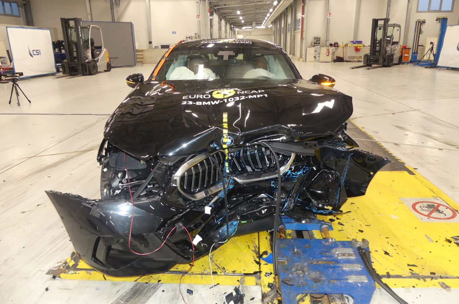 BMW 5 Series crash test
