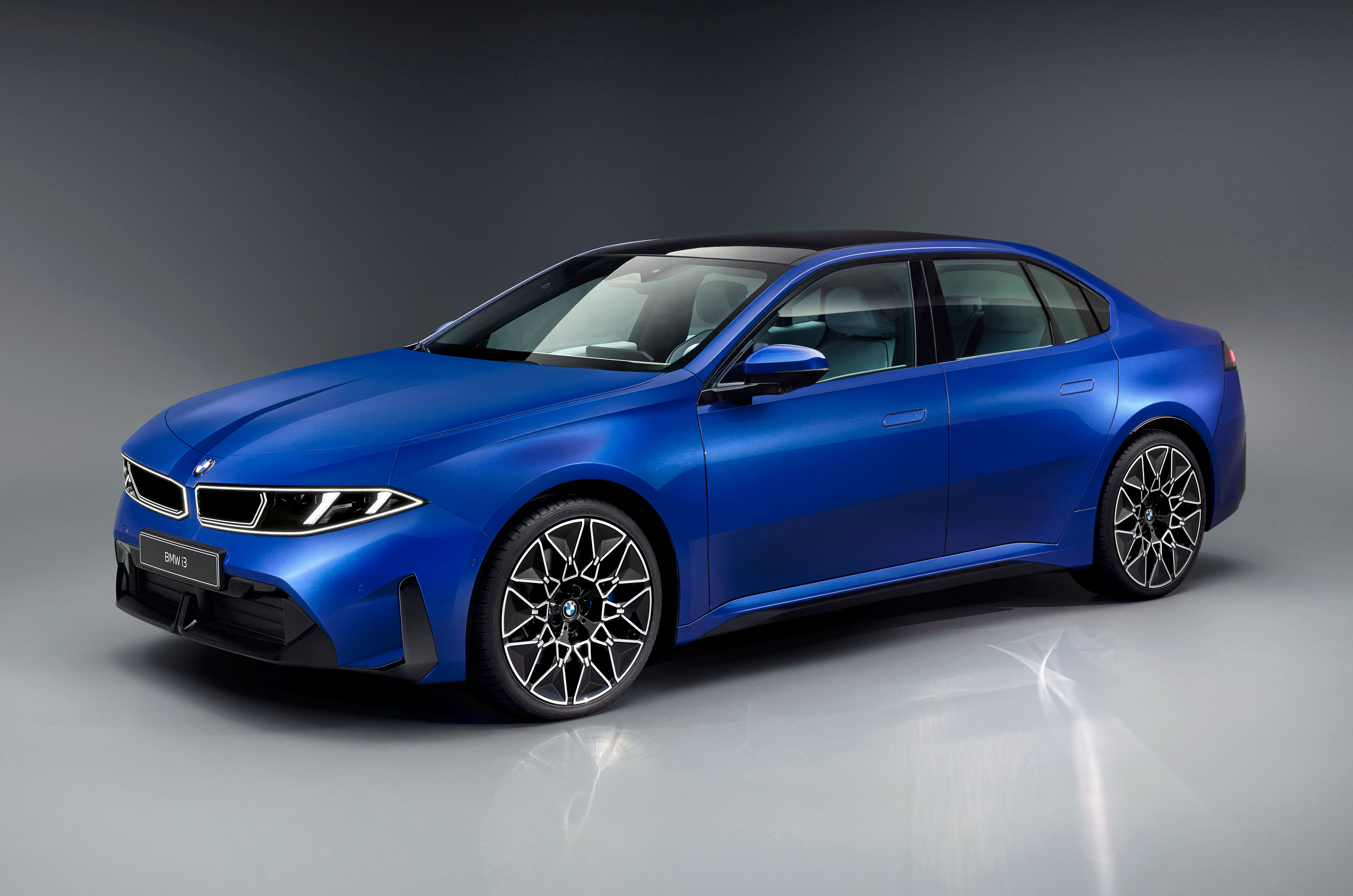 BMW i3 front static