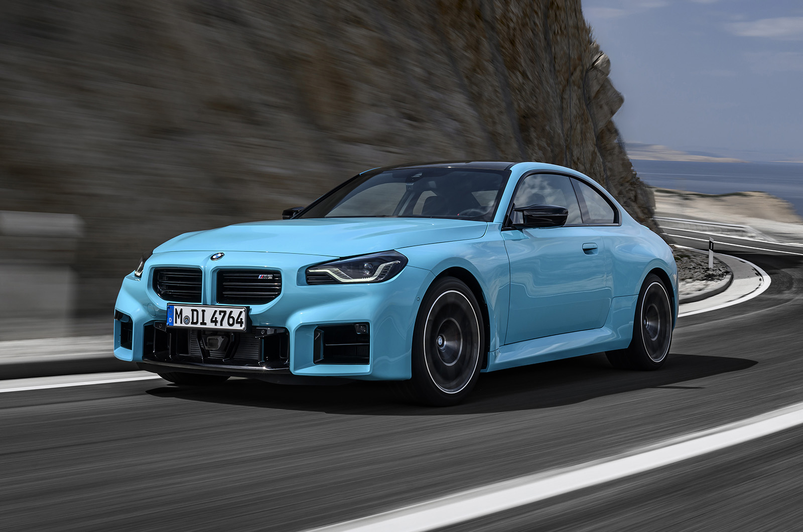 BMW M2 xDrive front driving