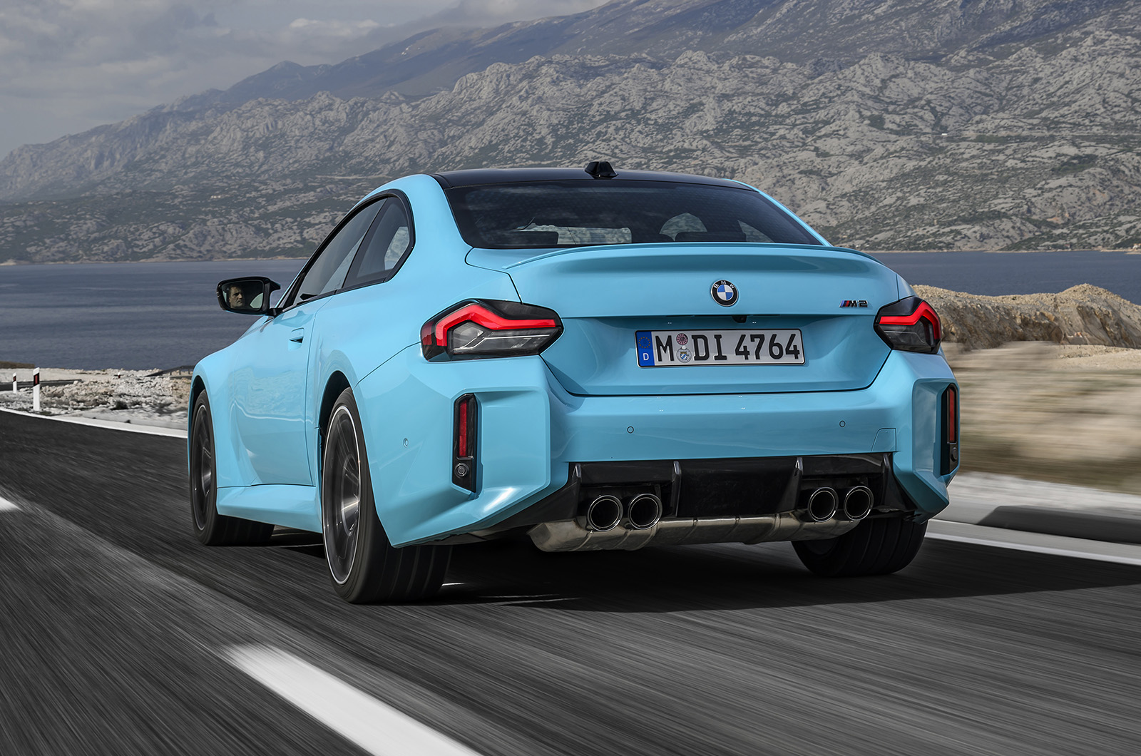 BMW M2 xDrive rear driving