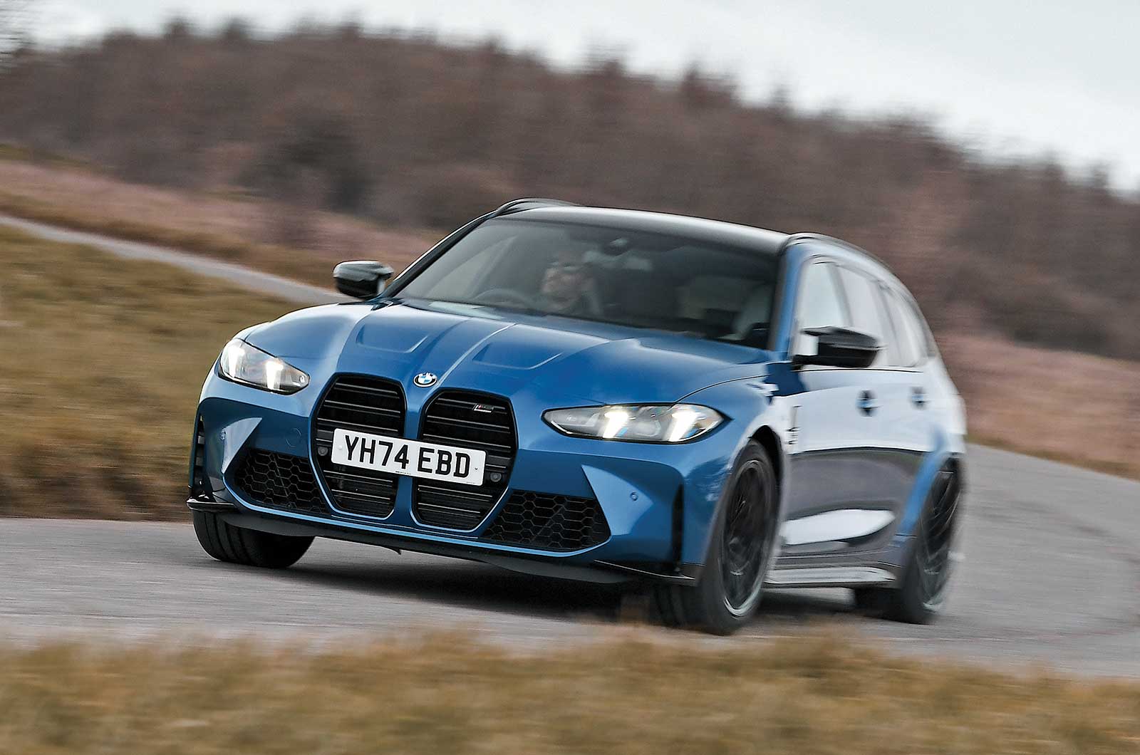 BMW M3 Touring front driving