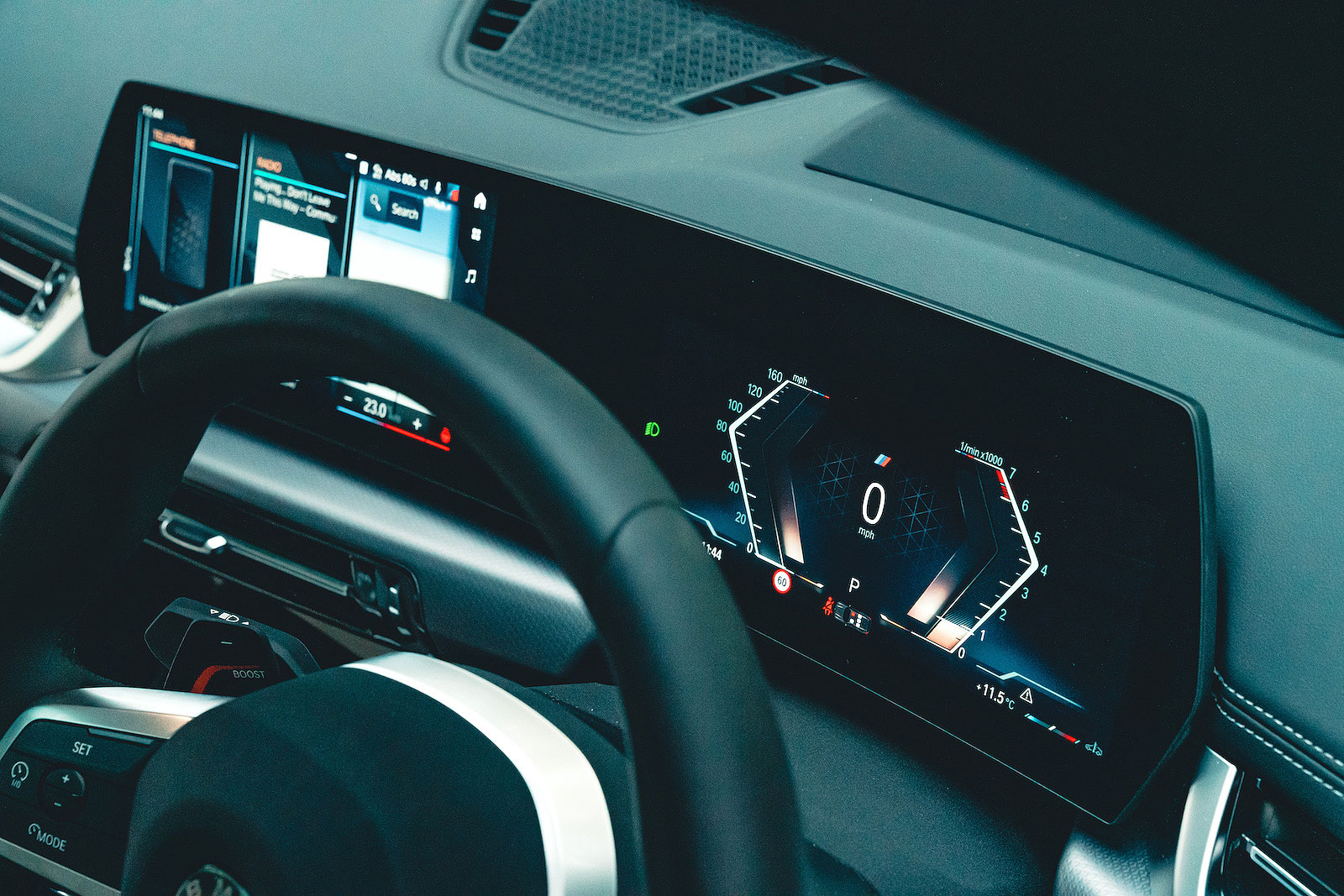 BMW X1 driver display