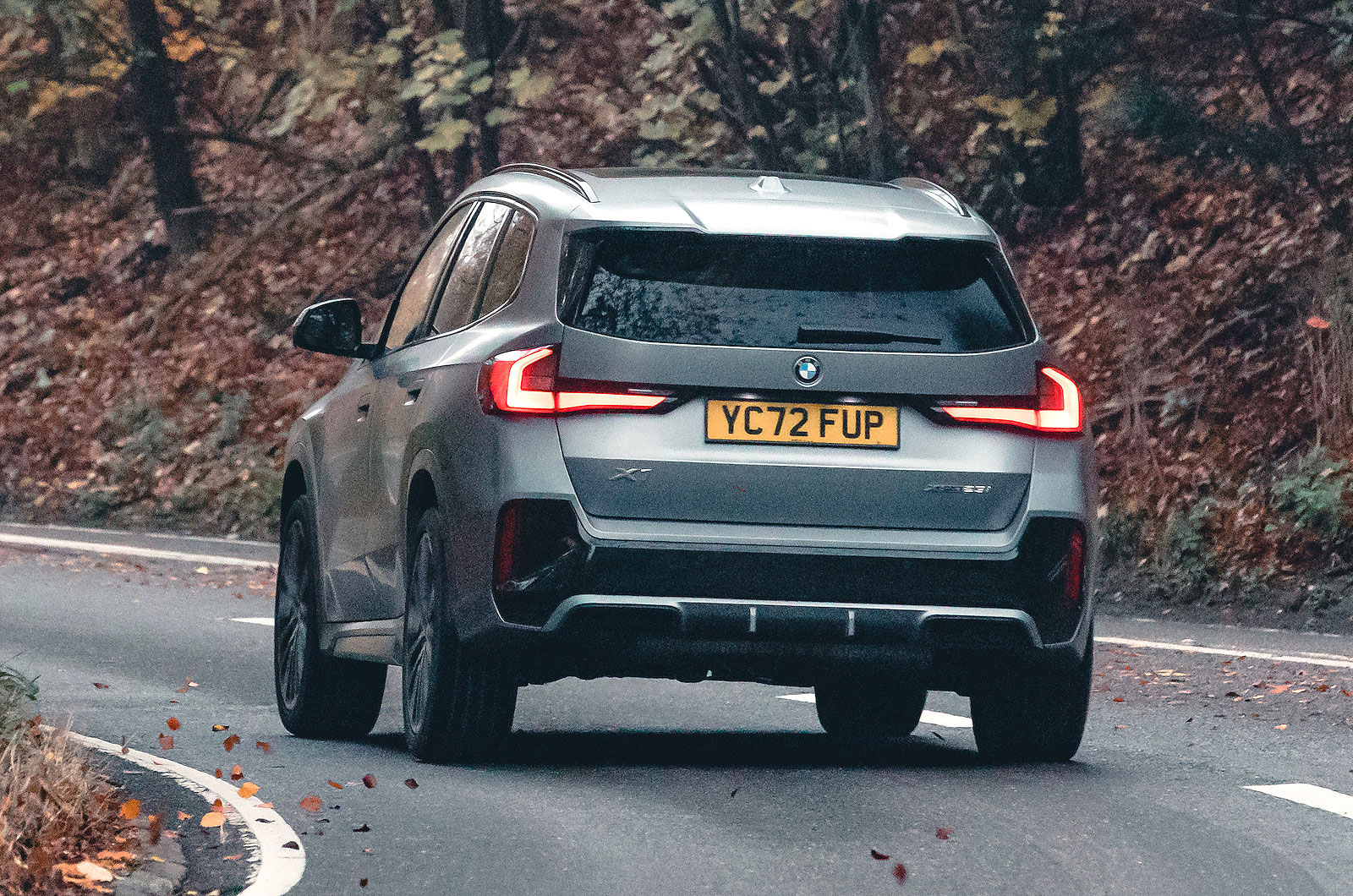 BMW X1 rear cornering