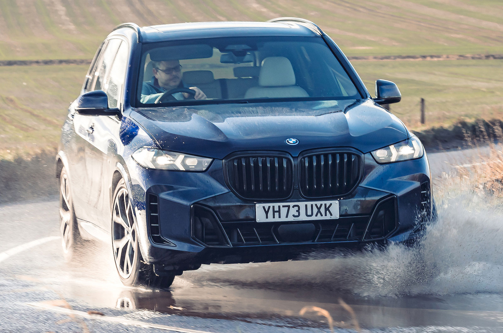 BMW X5 front cornering