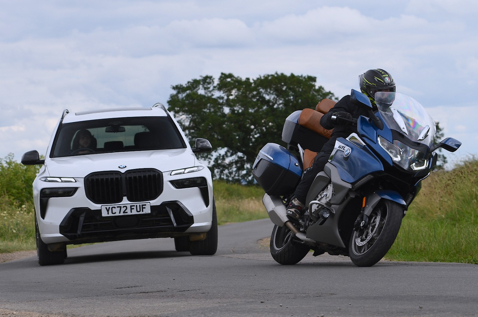 New BMW X7 and K1600 GTL cornering