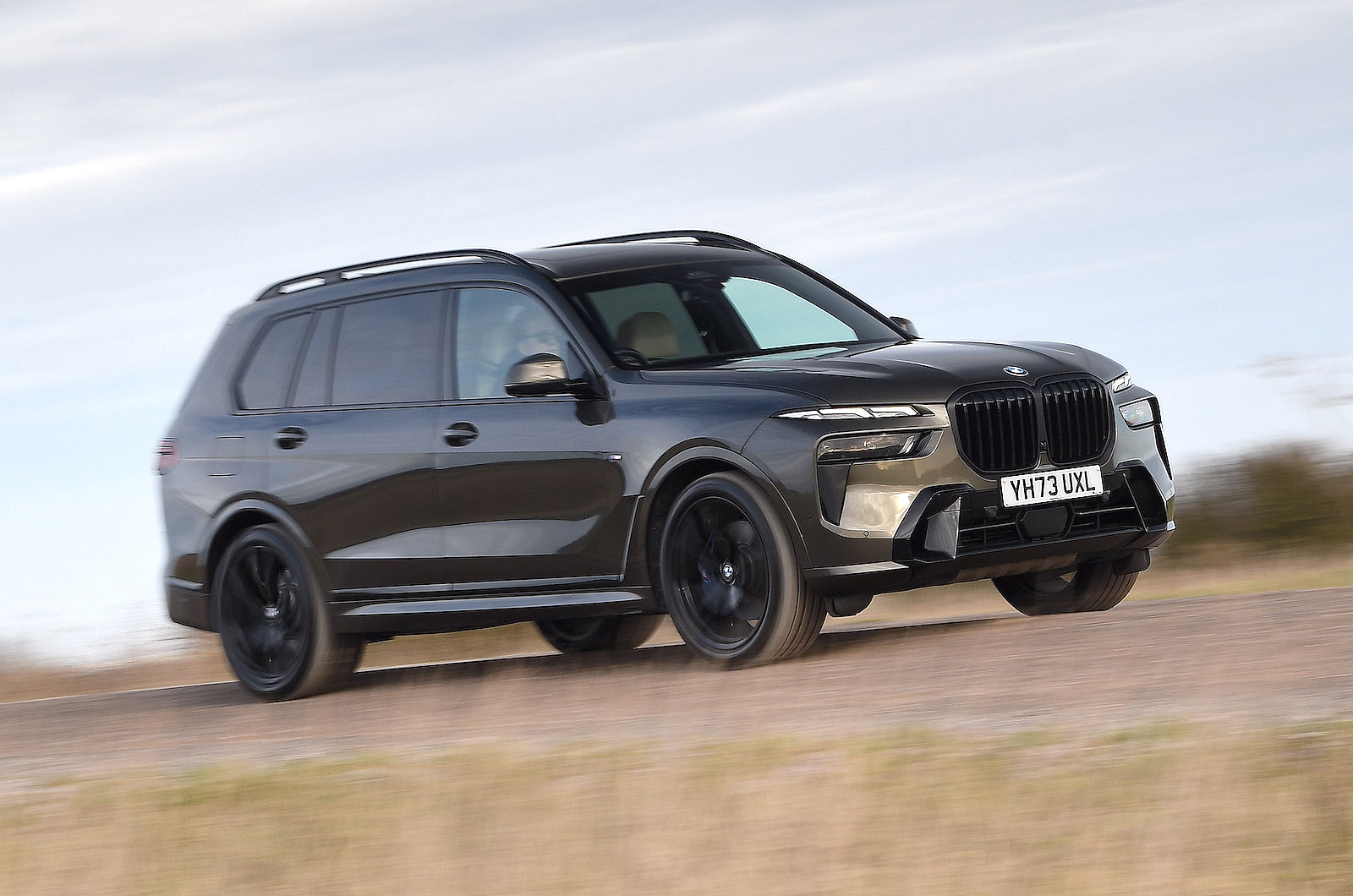 BMW X7 front right driving