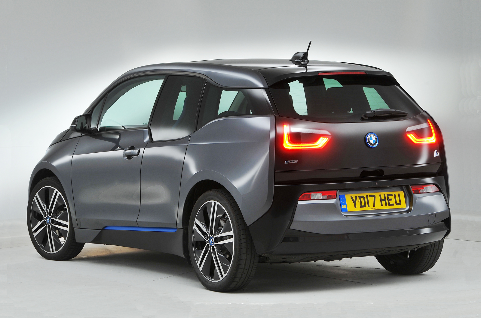 BMW i3 rear studio