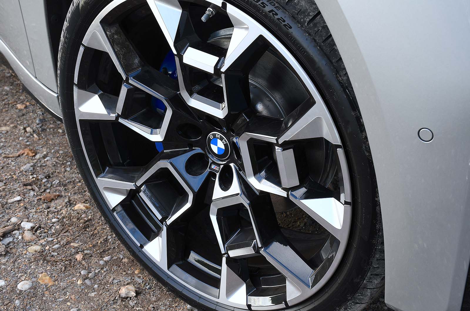 BMW iX3 wheel