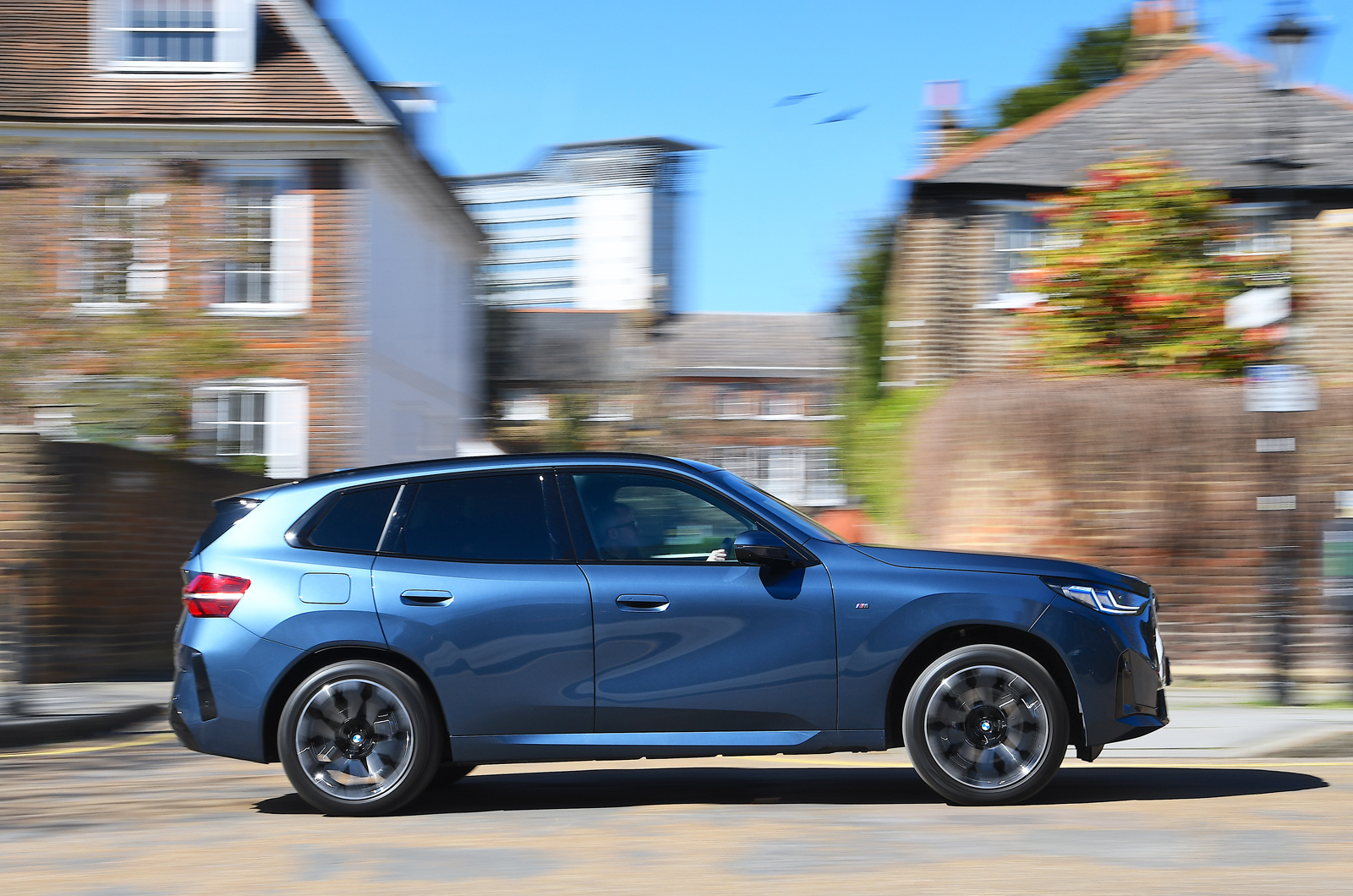BMW X3 LT side driving