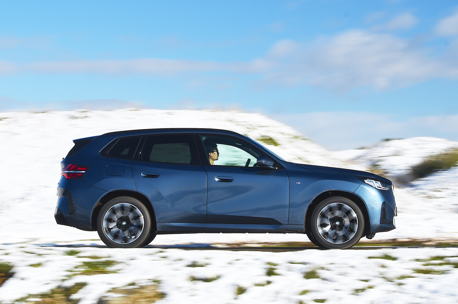 BMW X3 side driving