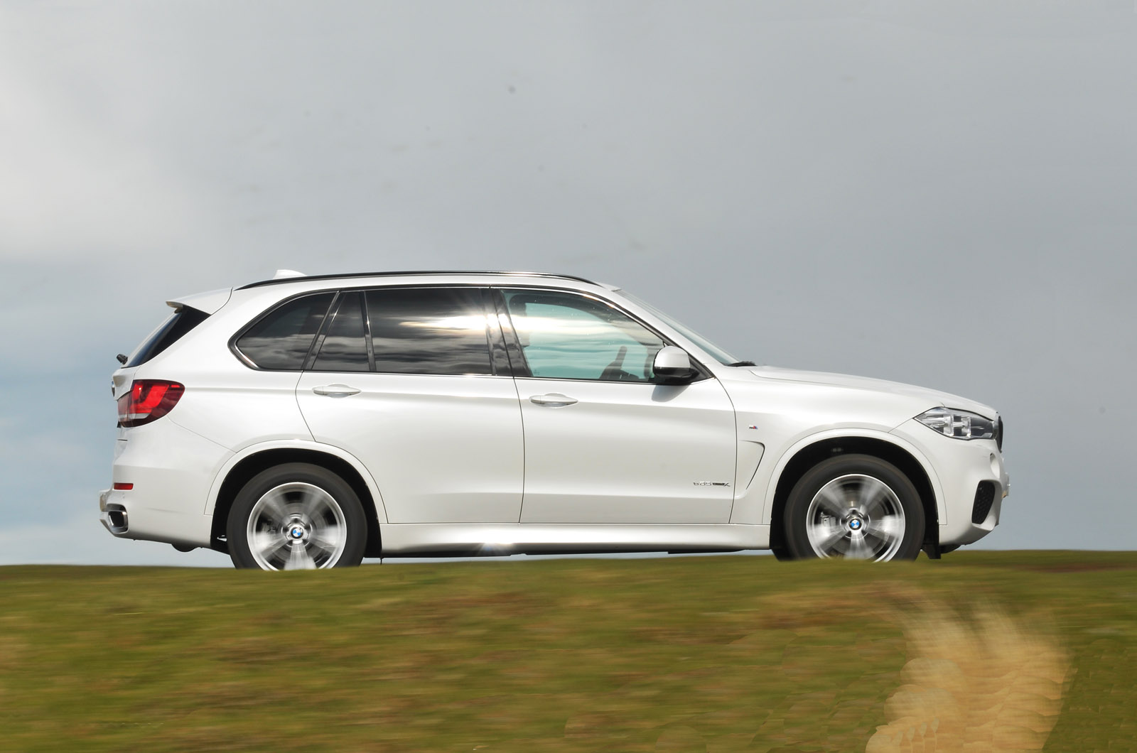 BMW X5 2015 side