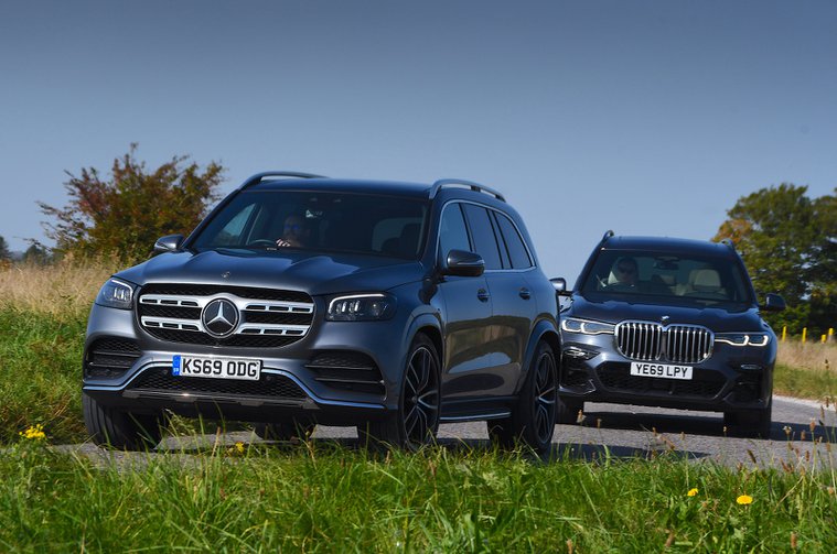 New Mercedes GLS vs BMW X7
