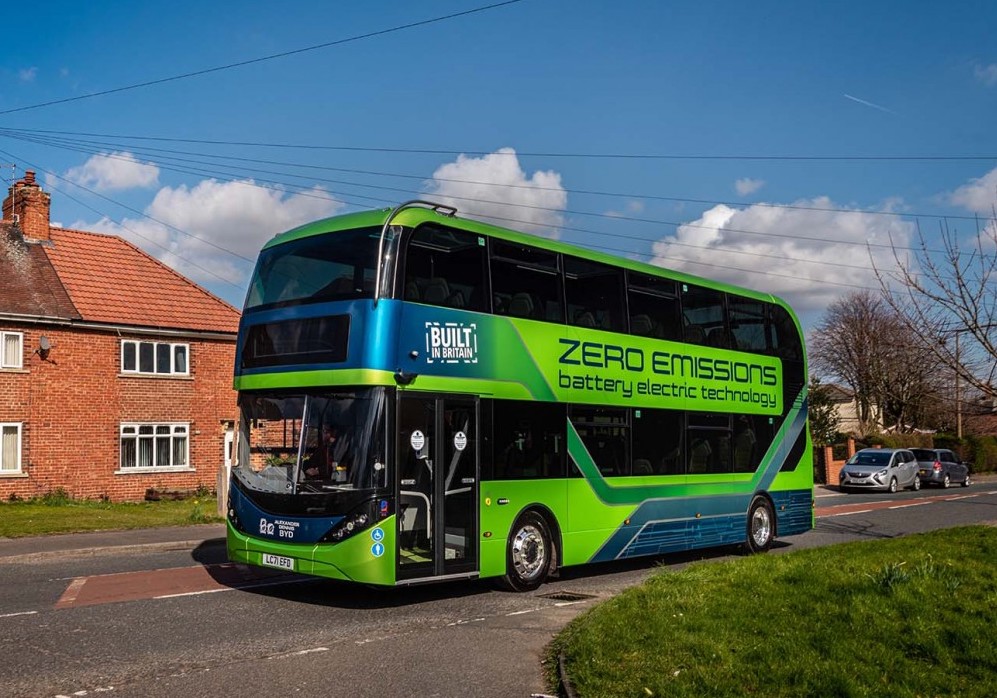 Zero emissions bus