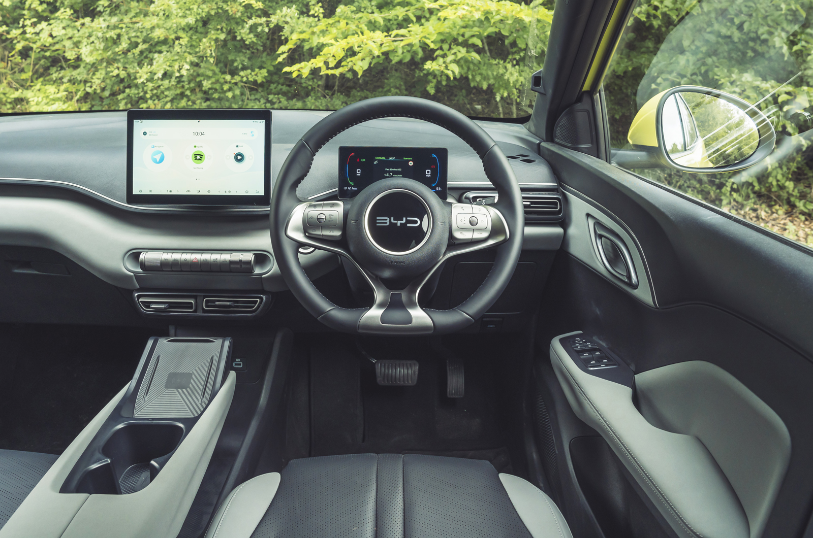 BYD Dolphin Surf dashboard