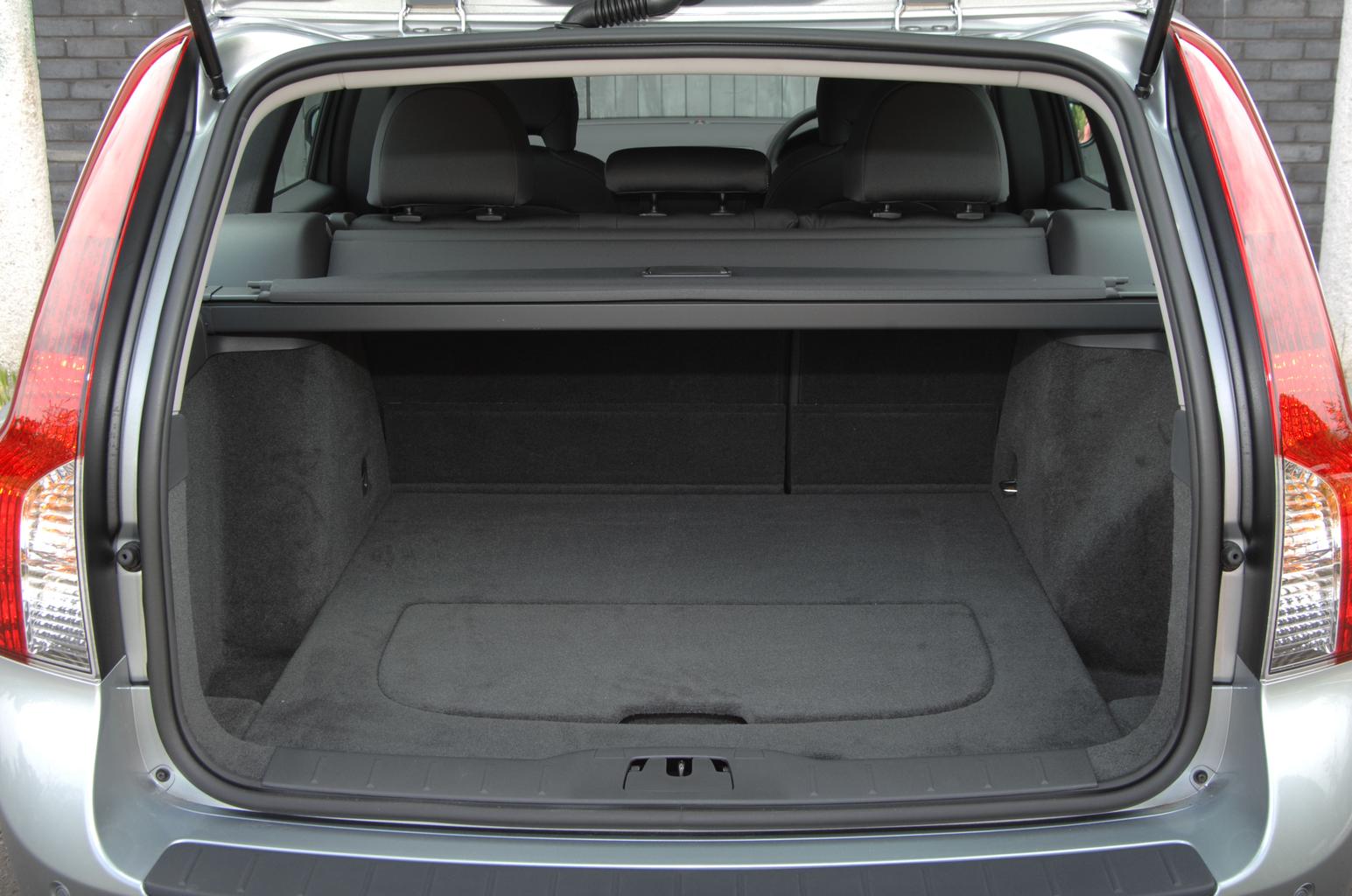 Volvo V50 Estate (04 - 12)