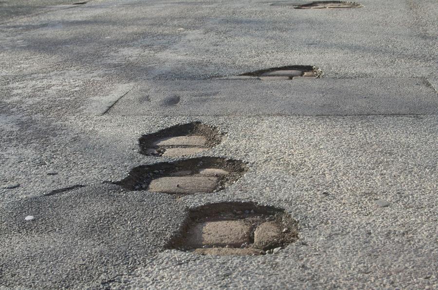 Number of pothole-damaged cars has more than doubled in 10 years, says RAC
