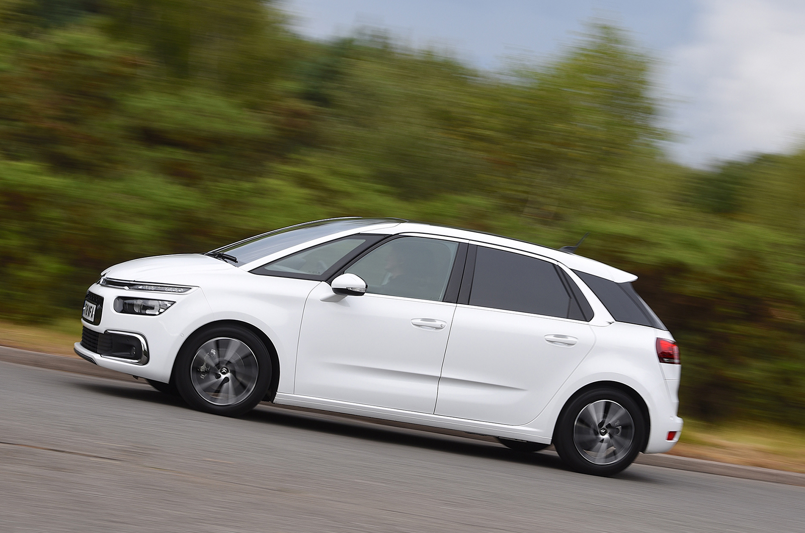 Citroën C4 Spacetourer side profile