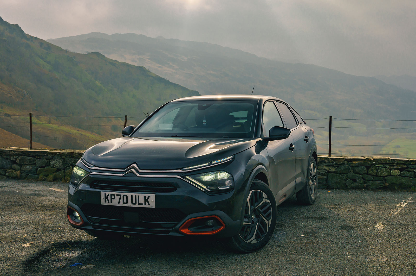 Citroen C4 front