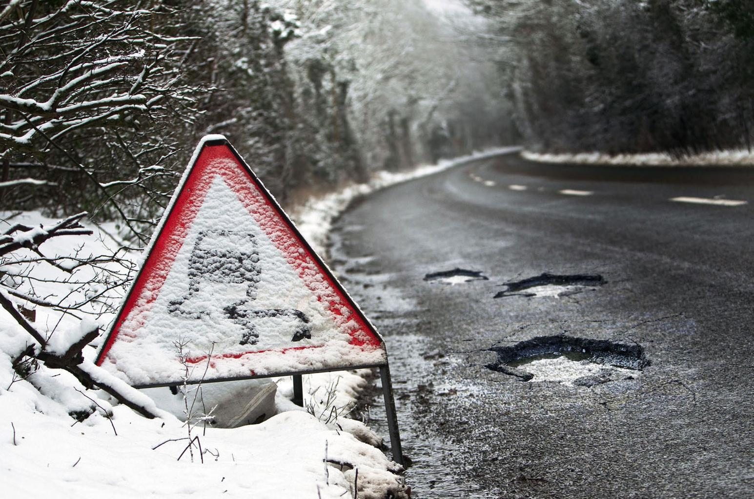 Potholes causing more car breakdowns