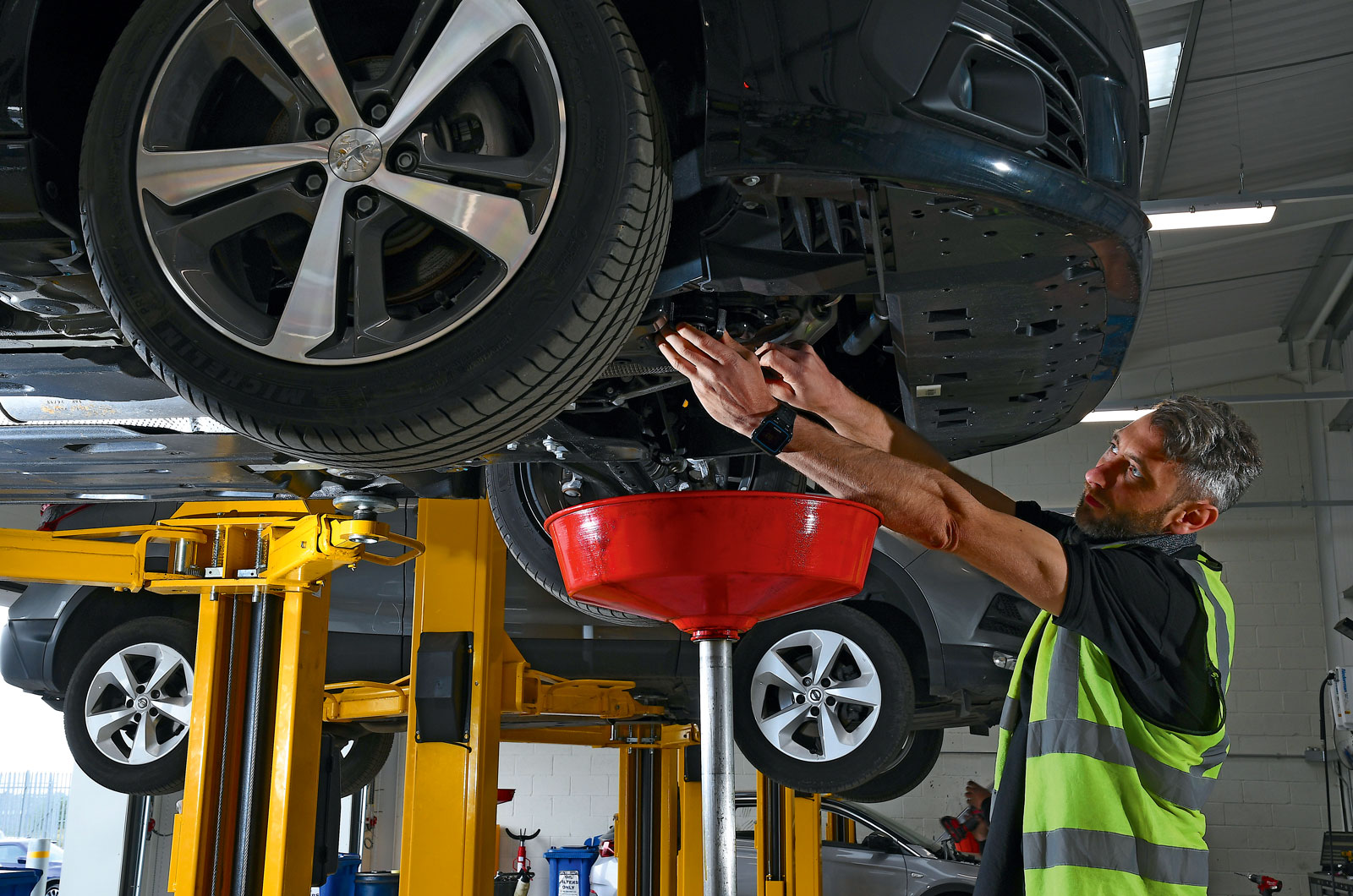 Car service costs compared