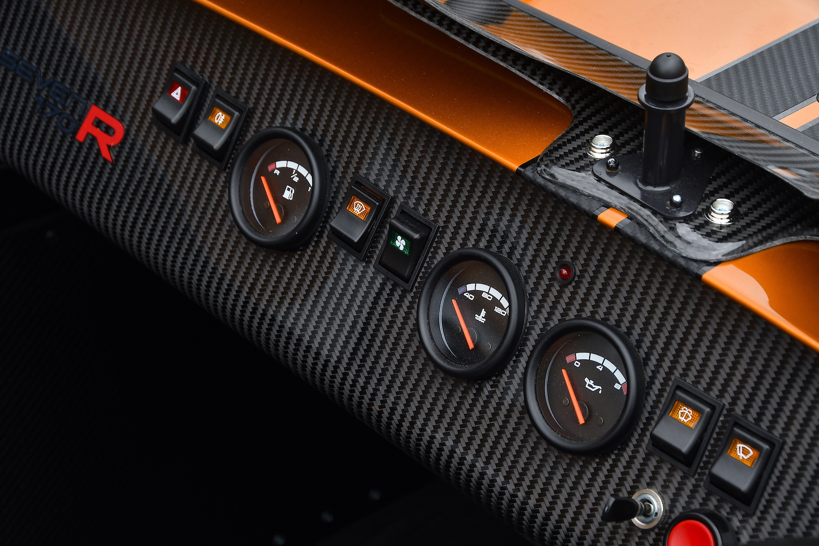 Caterham Seven 170 R interior dashboard
