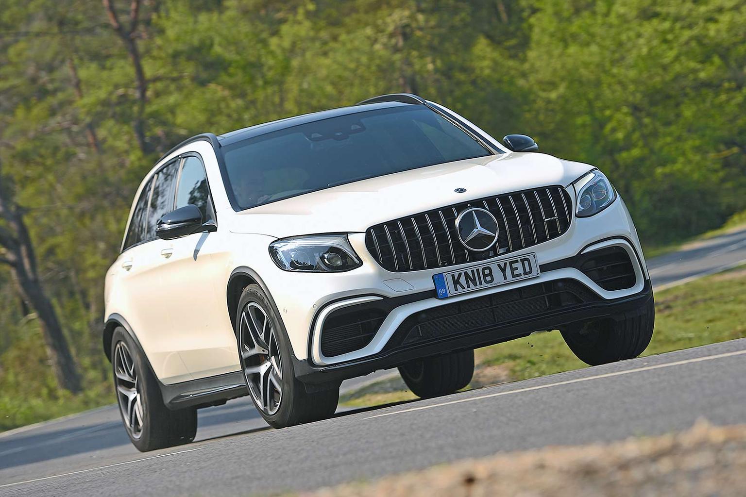 New Mercedes-AMG GLC 63 vs Porsche Macan
