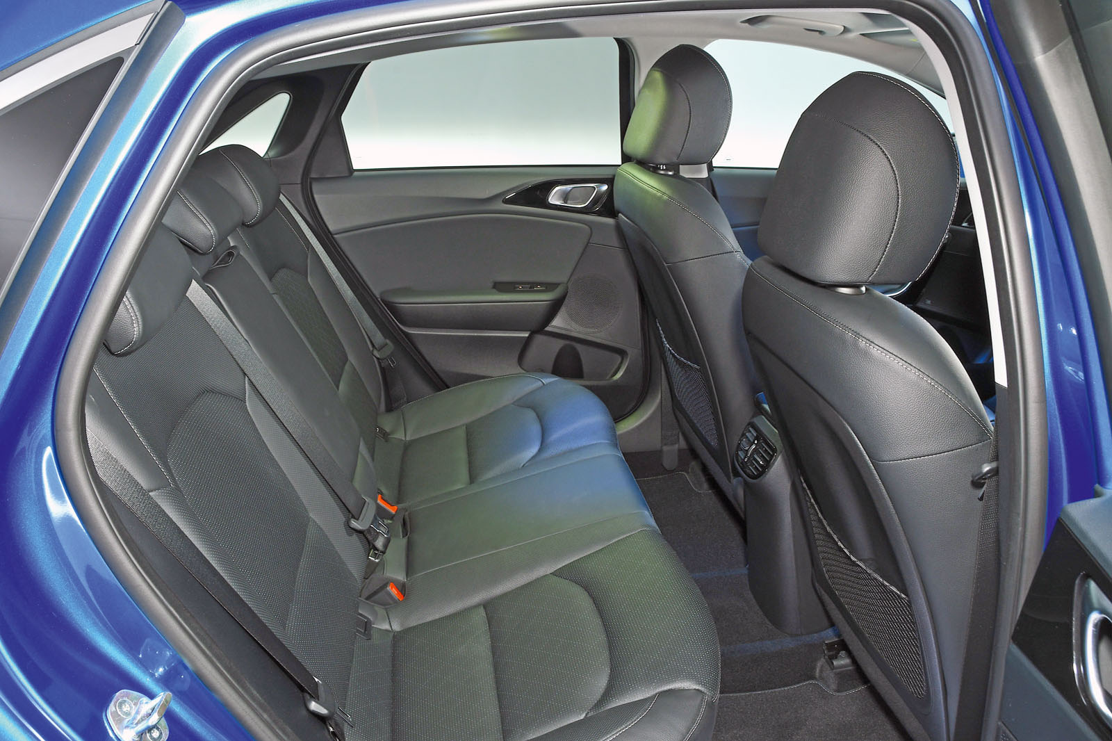 Kia Ceed rear seats