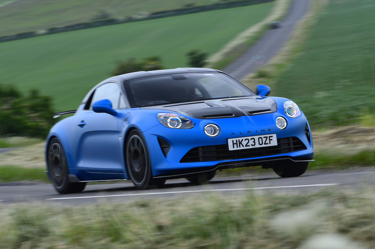 Alpine A110 R Corner Cropped