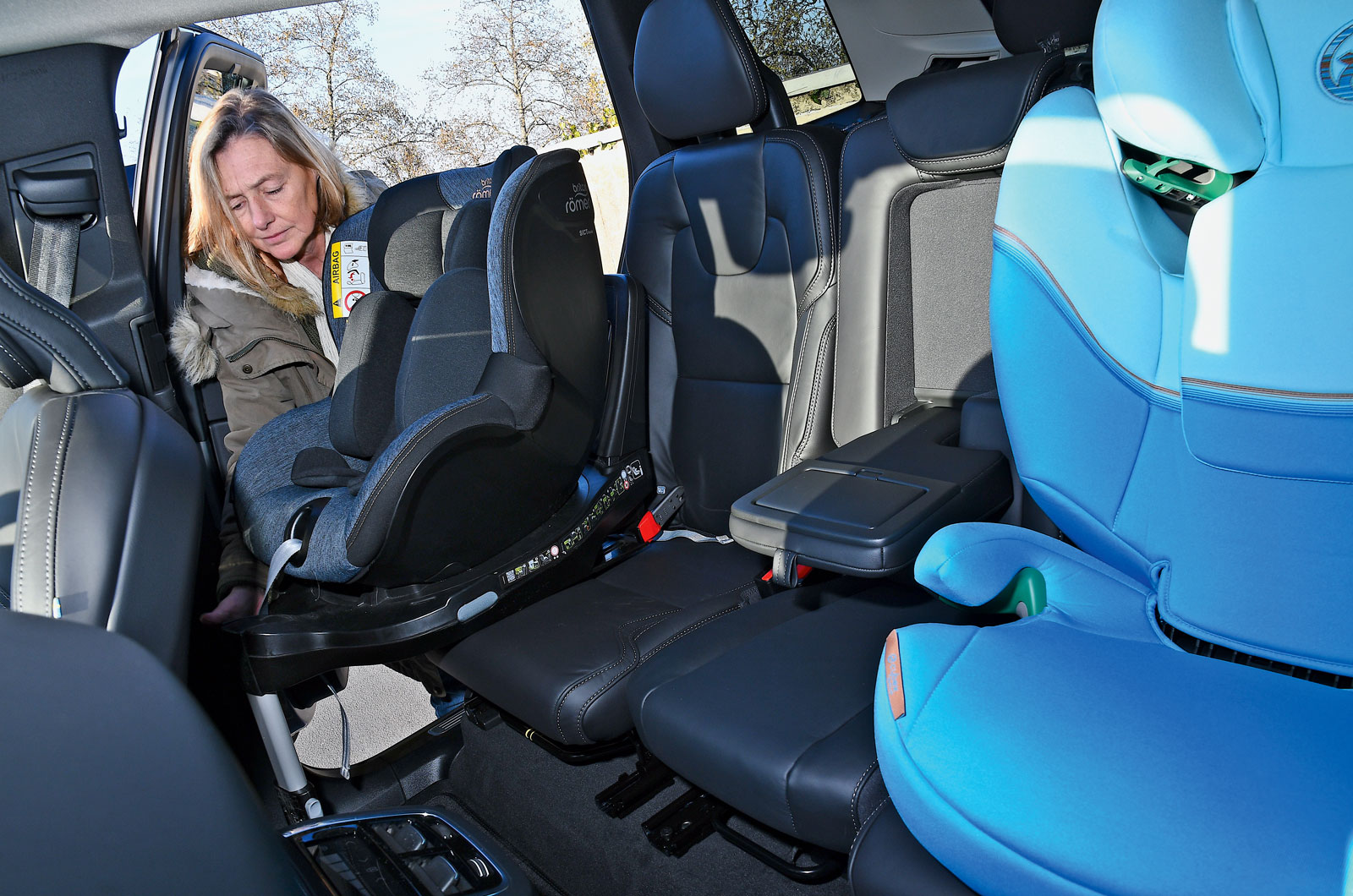 Child car seats feature