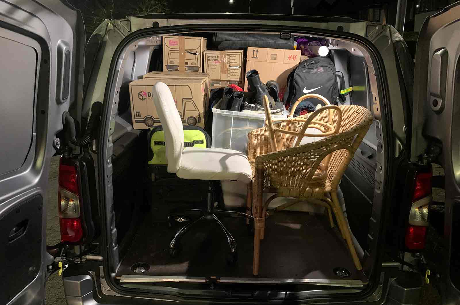 Citroen Berlingo van interior