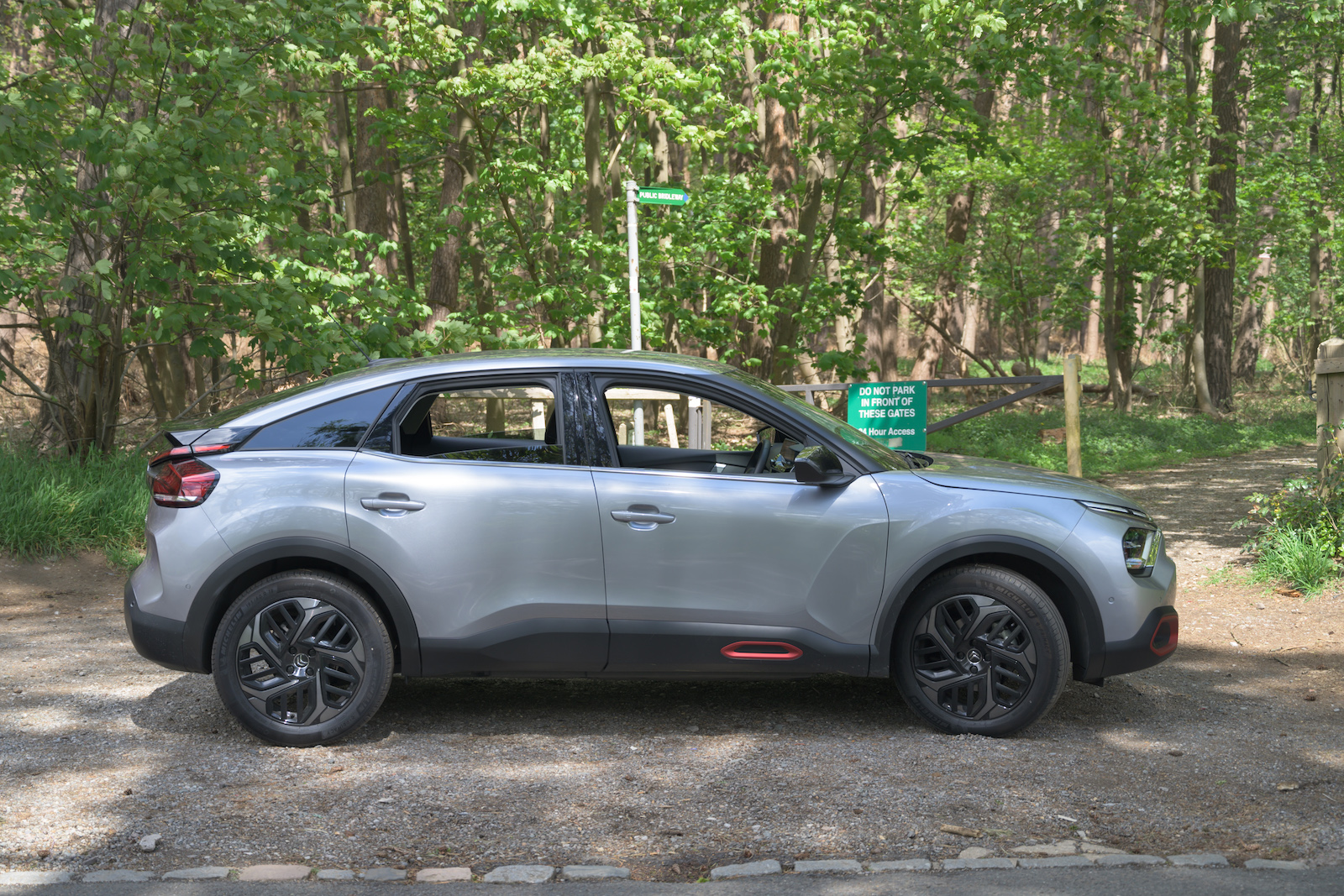 Citroen C4 2021 right static