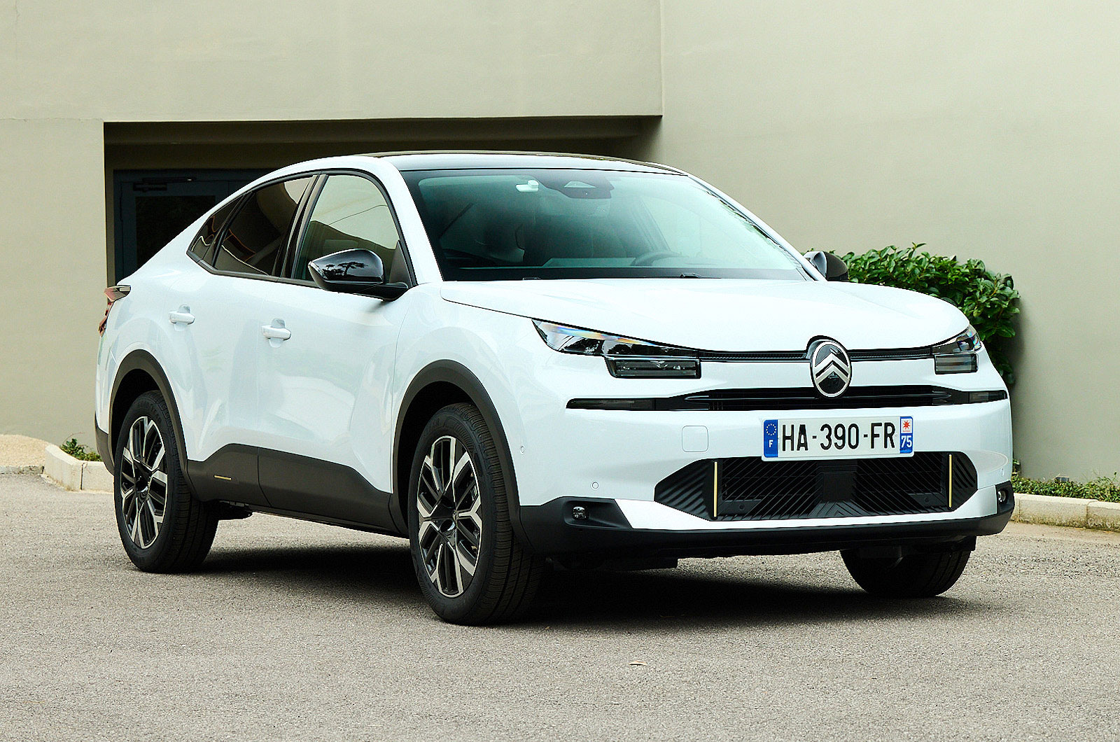 Citroen C4 X front right static