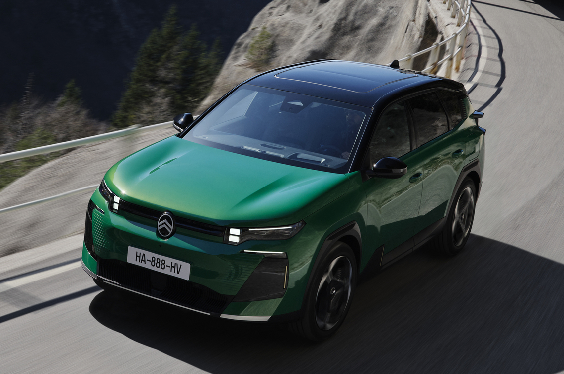 Citroën C5 Aircross front driving