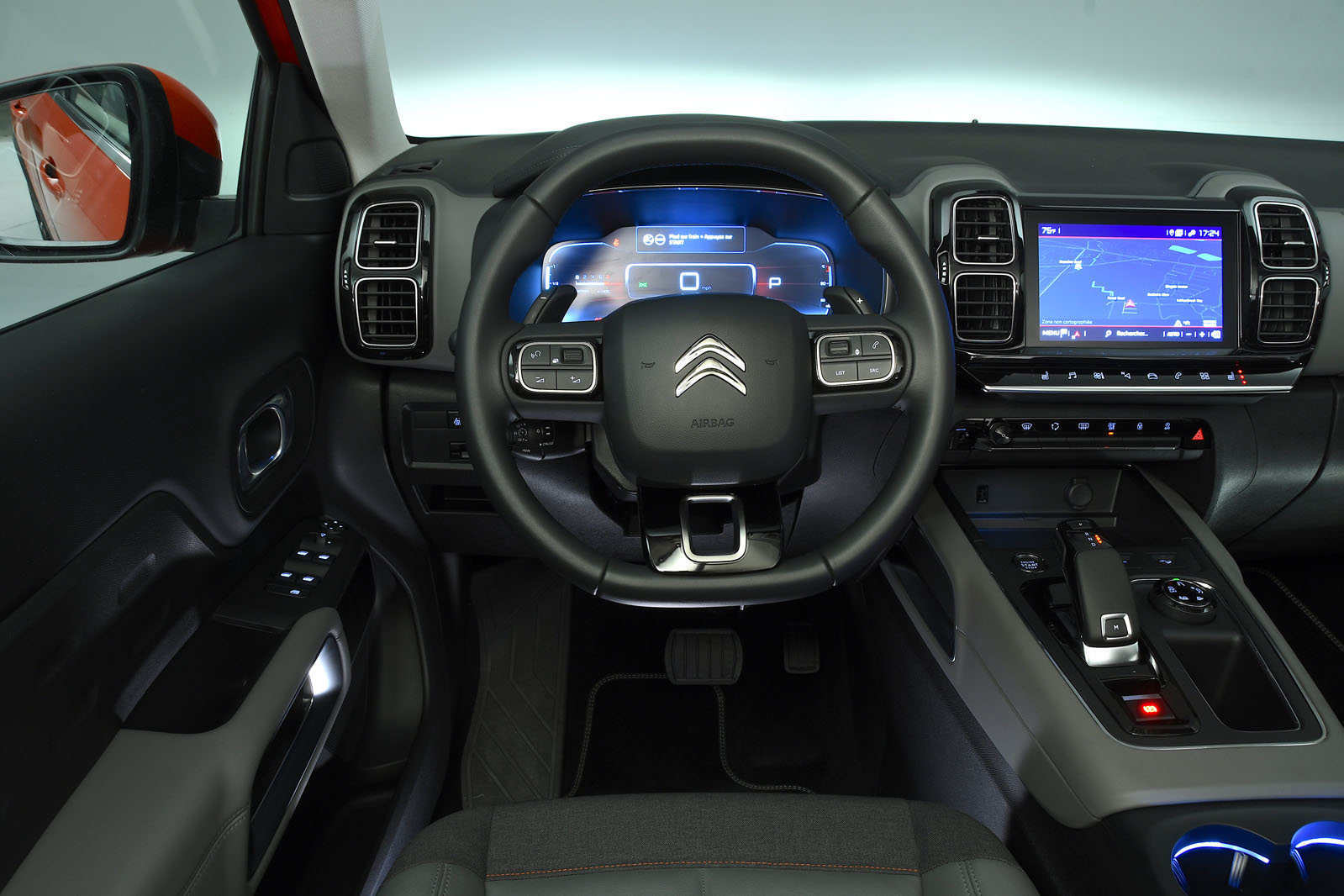 Citroen C5 Aircross interior