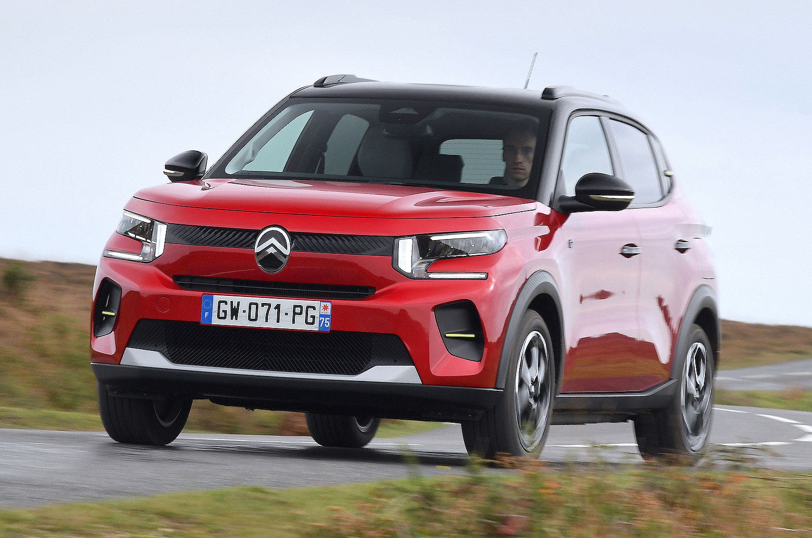 Citroën ë-C3 front cornering