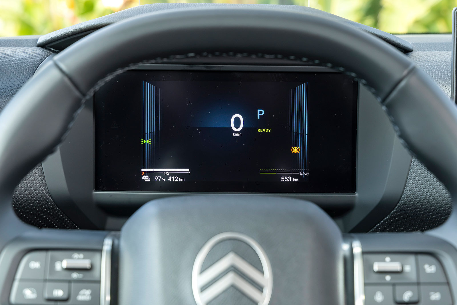 Citroën ë-C4 X driver display