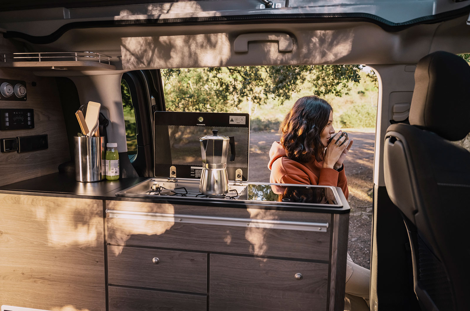 Citroen Holidays kitchenette