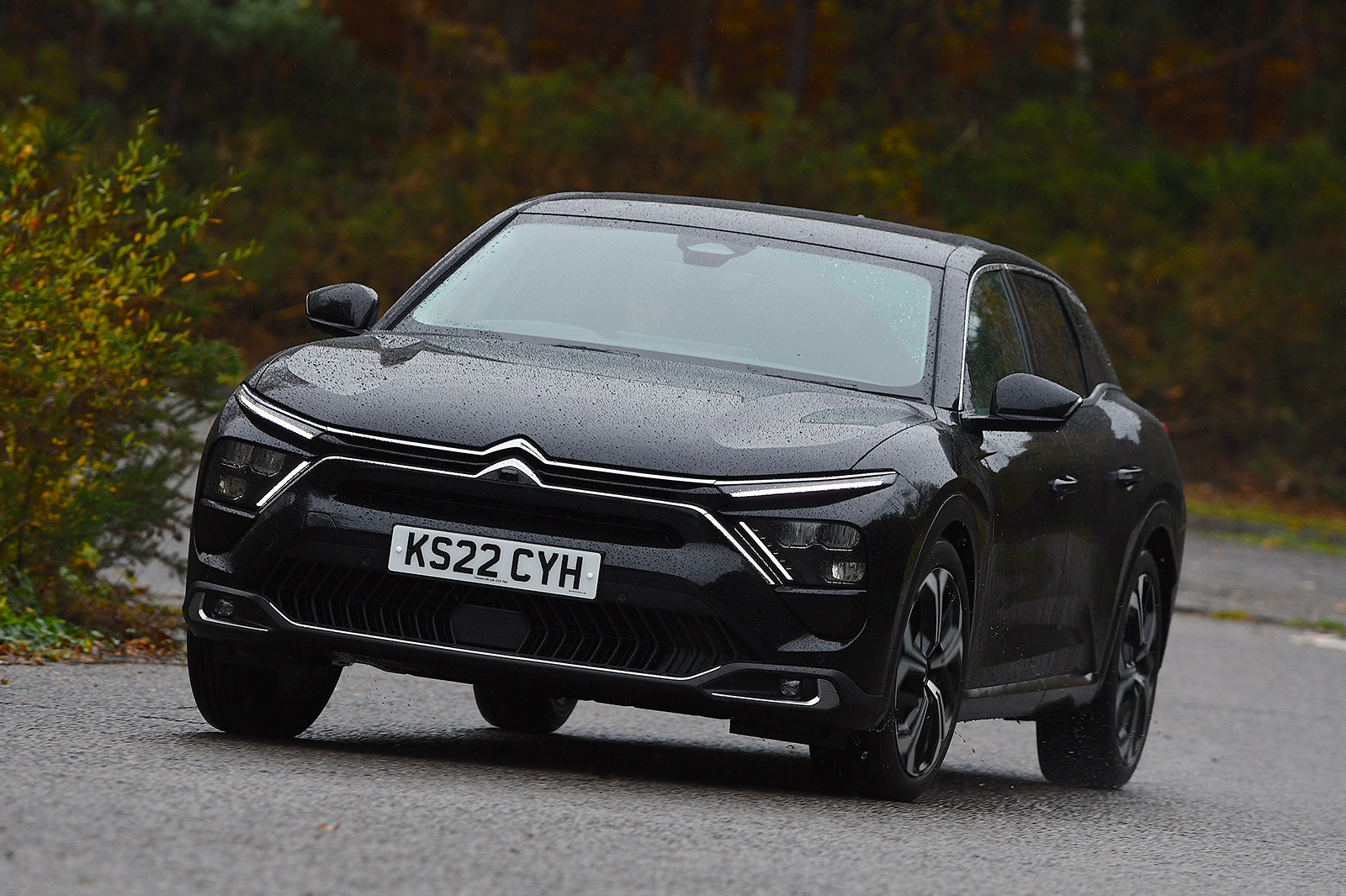 Used Citroen C5 X 2022-2025 front cornering shot