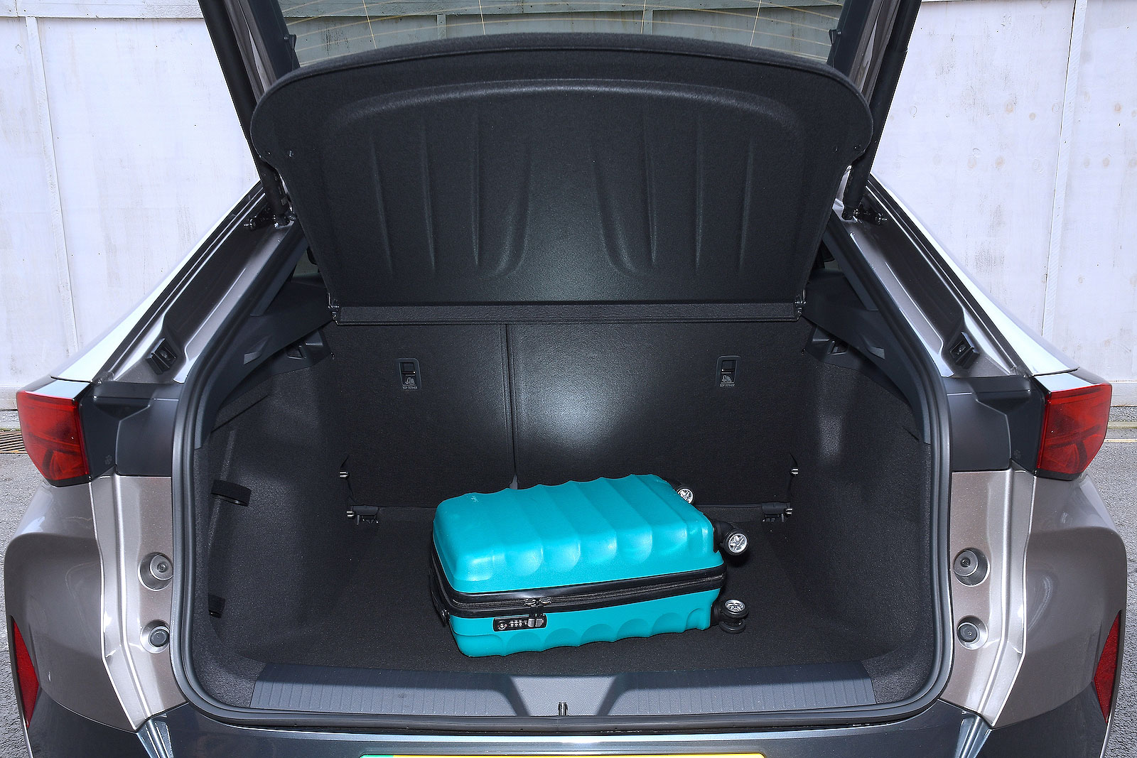 Cupra Tavascan boot