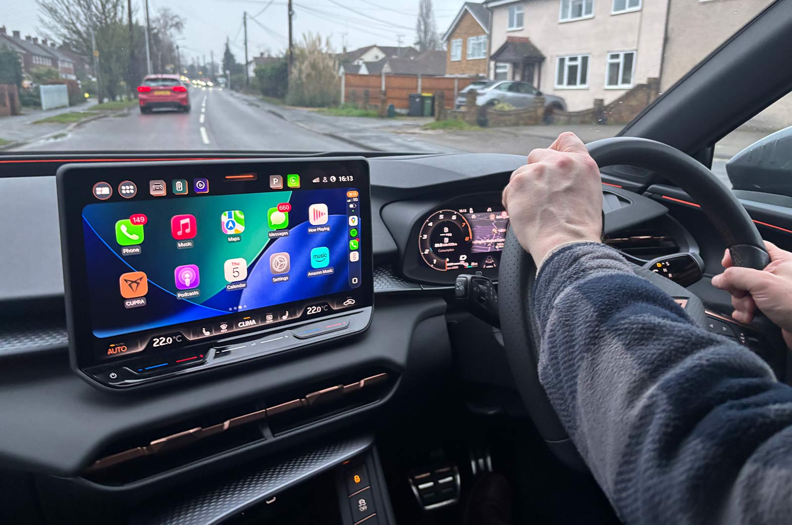 Cupra Terramar dashboard driving