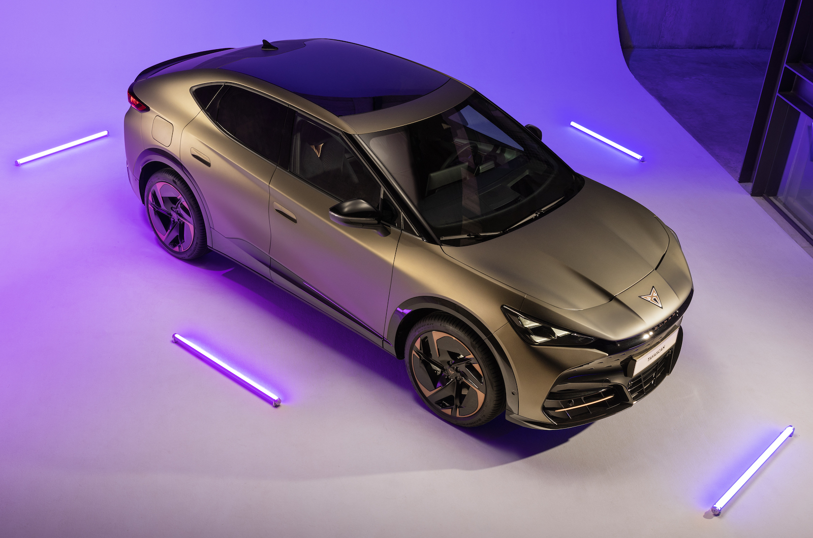 Cupra Tavascan above right static