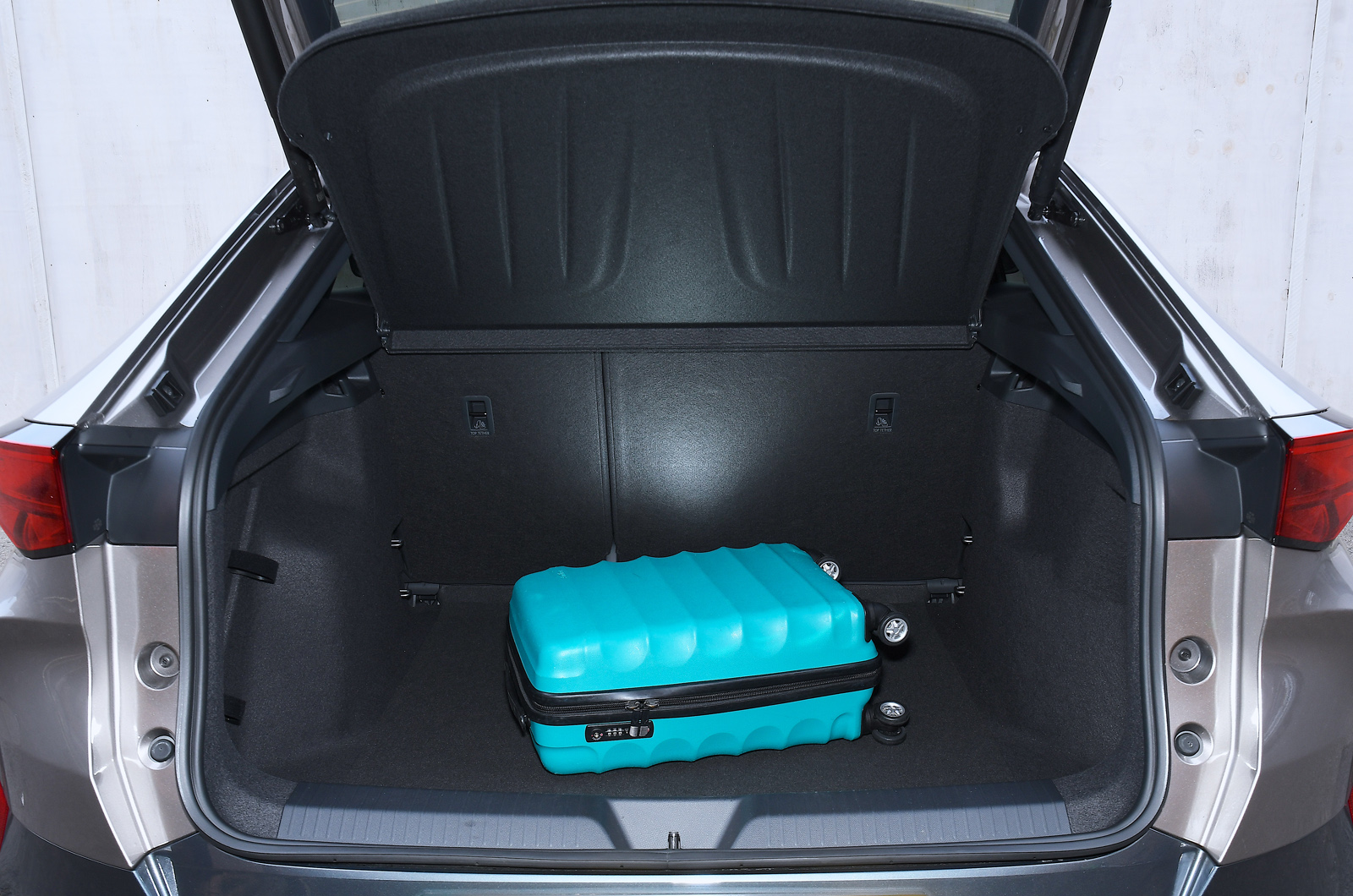 Cupra Tavascan boot