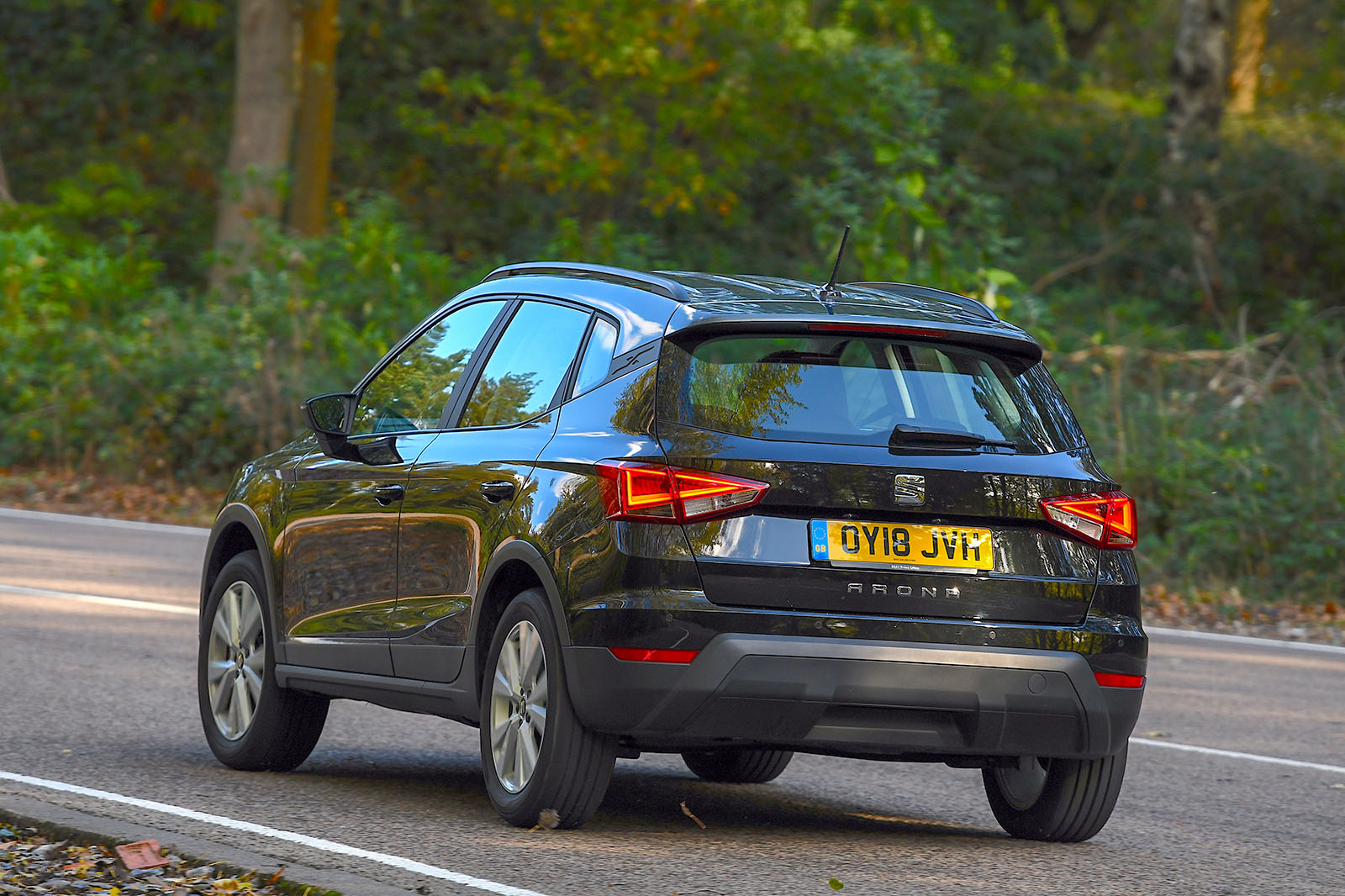 Seat Arona rear driving