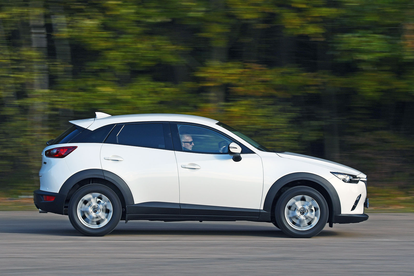 Mazda CX-3 driving